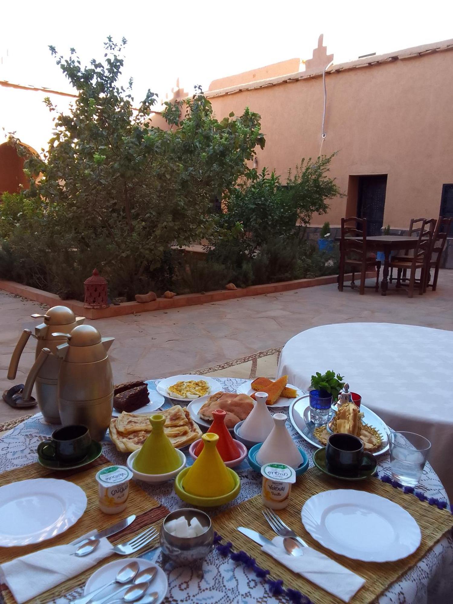 La Perle De Saghro Hotel Nkob Buitenkant foto